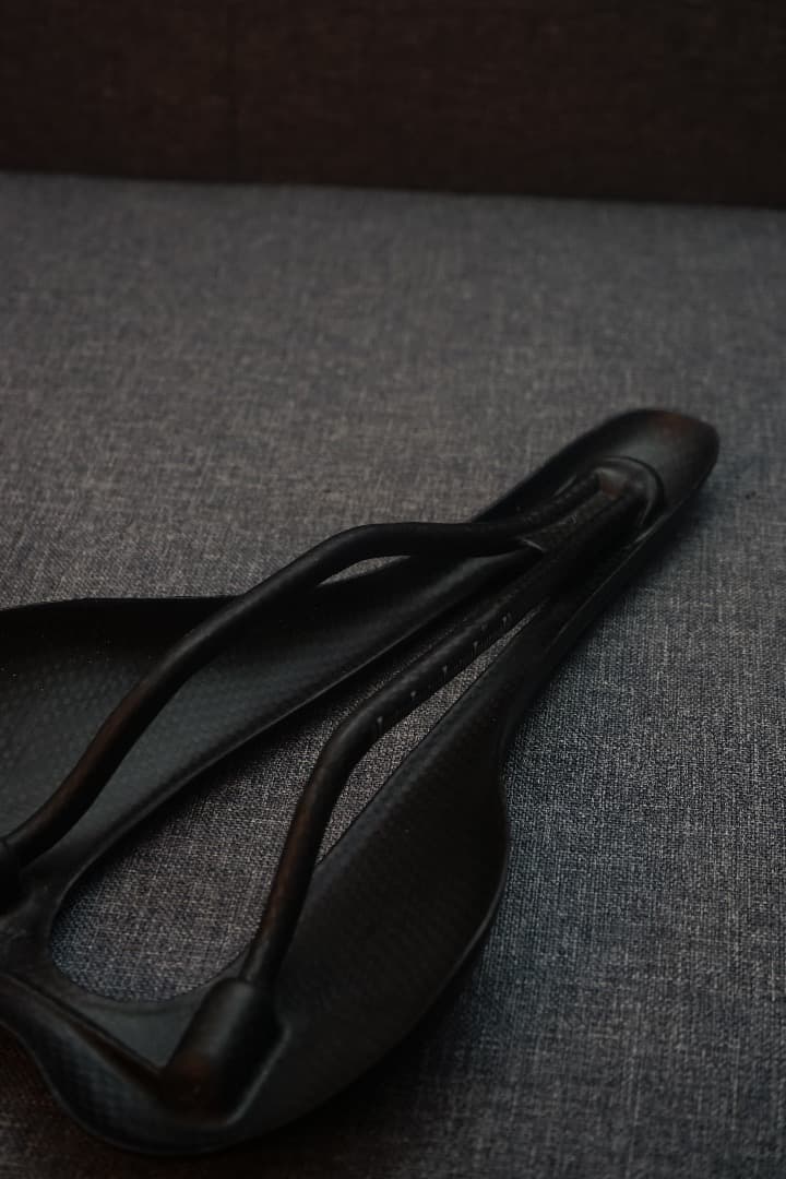 Selle Italia SLR Tekno-Flow / カーボン サドル