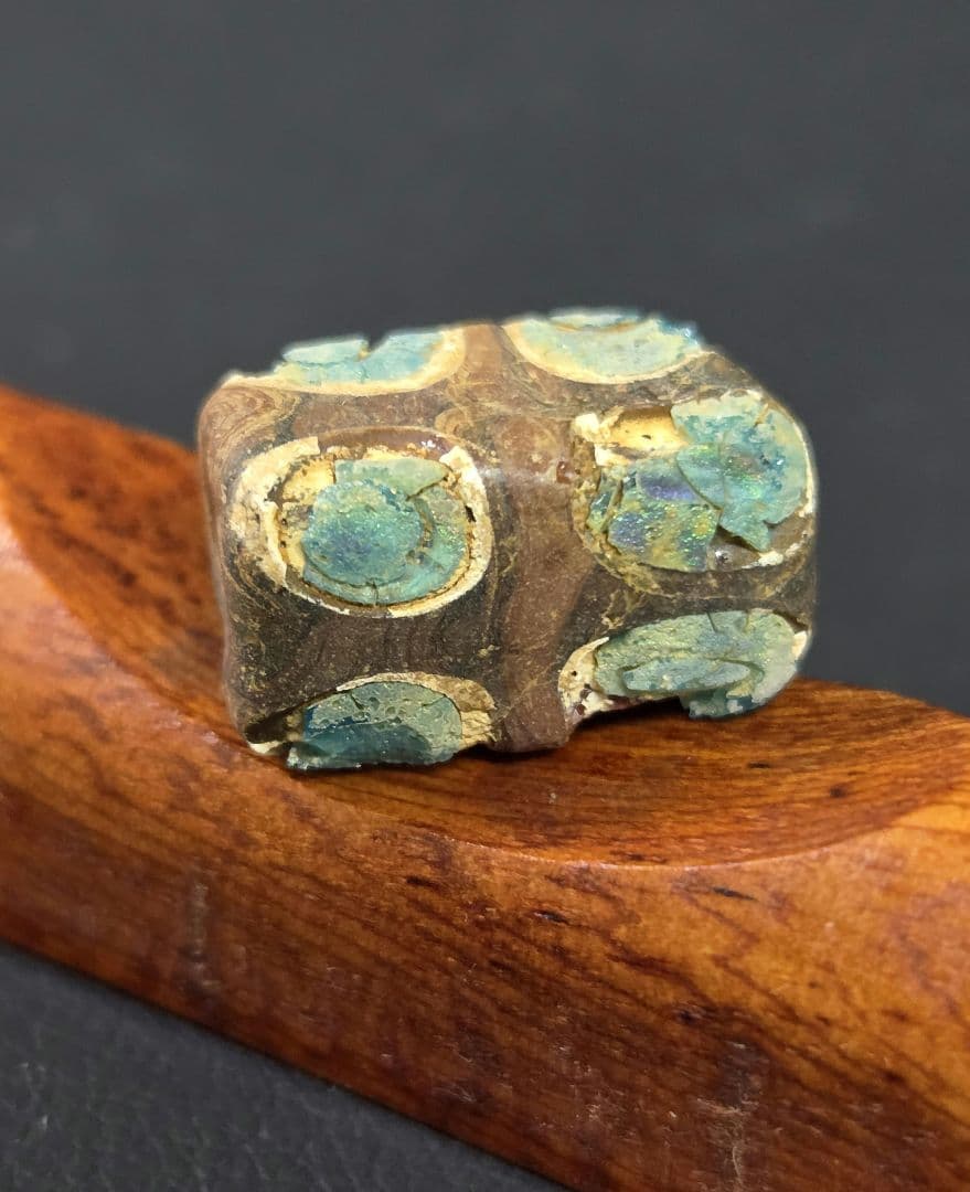 796とんぼ玉　蜻蛉玉　貼眼扁方玉　骨董　貴重　珍品 ！