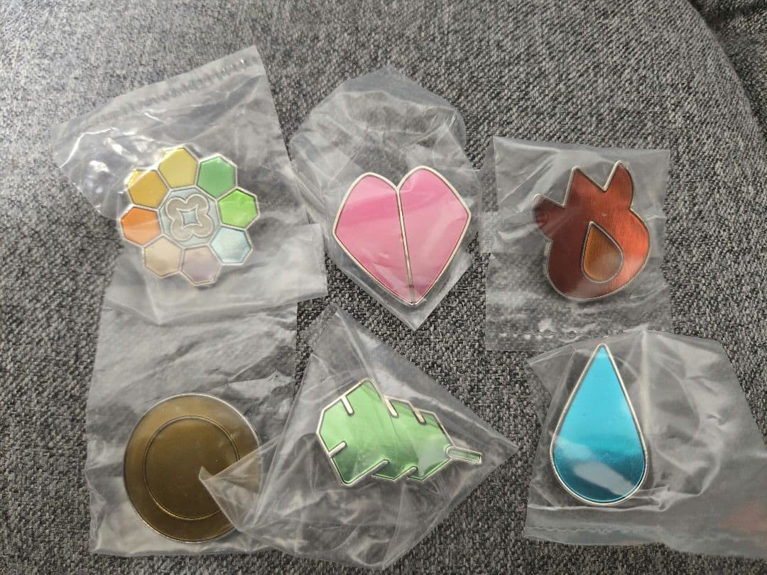 ポケットモンスター初代ジムバッジ 6種類のみ　未開封 値下げあり