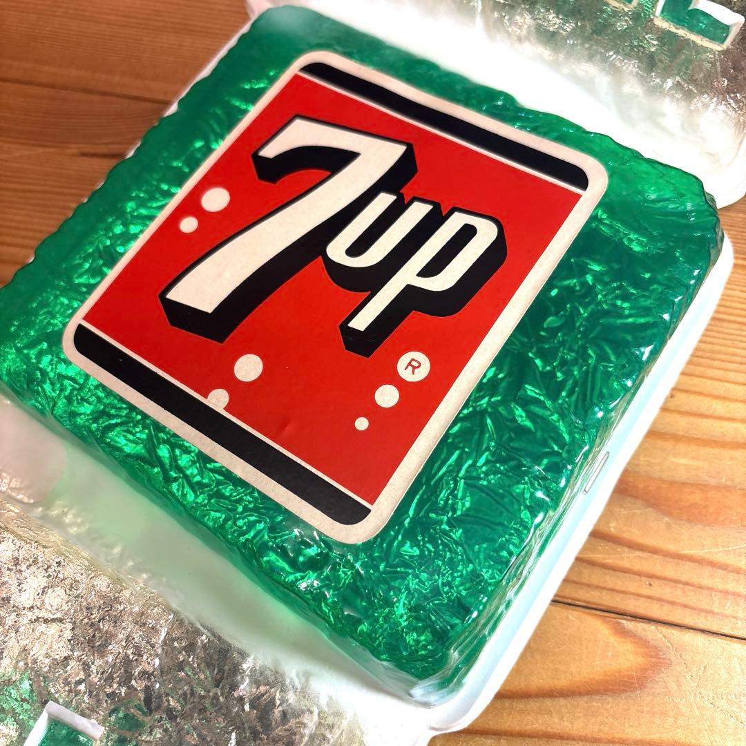 スーパーレア！　1965年　セブンアップ　エンボス　3D氷　看板　ストアサイン