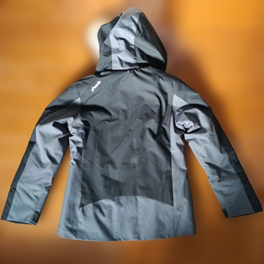 PHENIX　フェニックス　スキーウェア　上下セットサイズ　M　女性