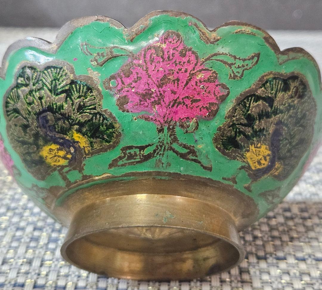 中国古美術　清朝 清代　古七宝　緑地彩色　孔雀に花図　盃　ぐい呑　酒杯　酒器