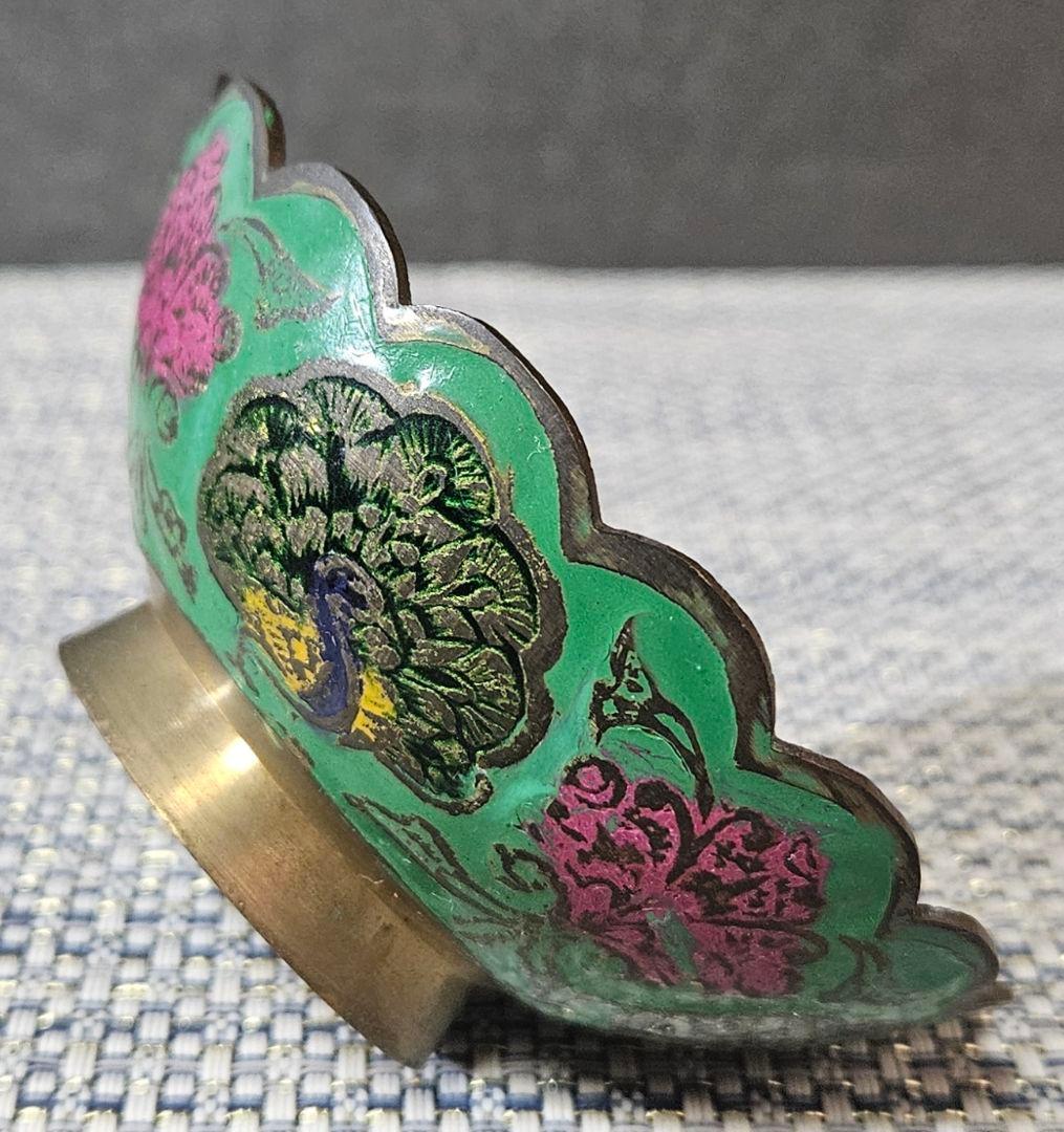 中国古美術　清朝 清代　古七宝　緑地彩色　孔雀に花図　盃　ぐい呑　酒杯　酒器