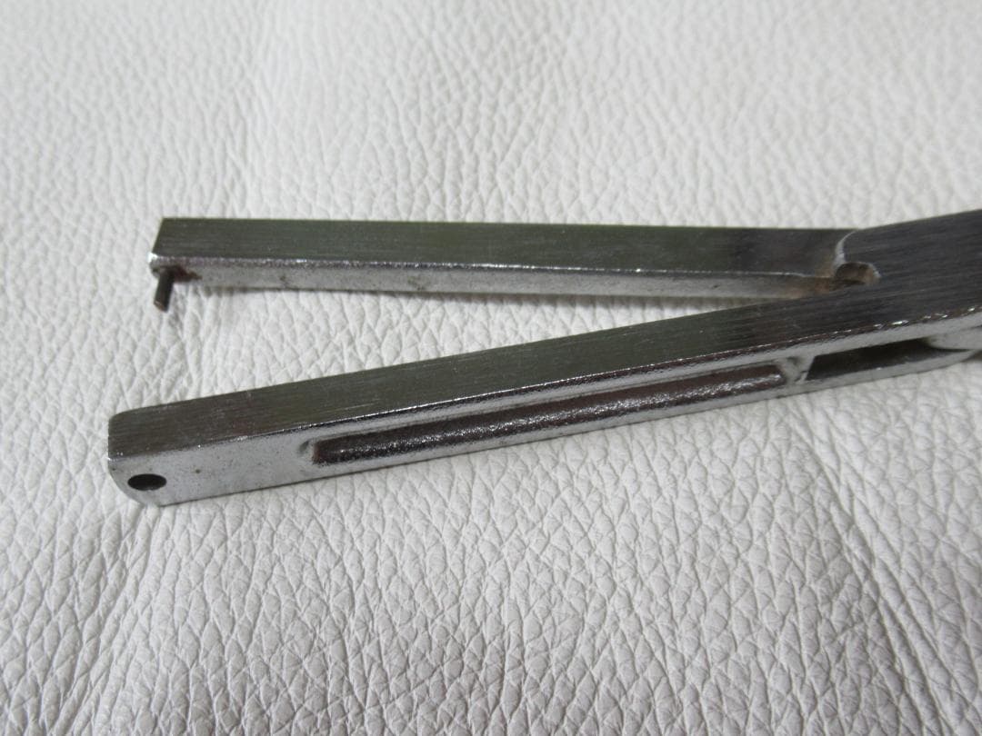 ◆未使用に近い 1960年代◆国鉄 岩田製(IWATA) 改札パンチ/改札鋏