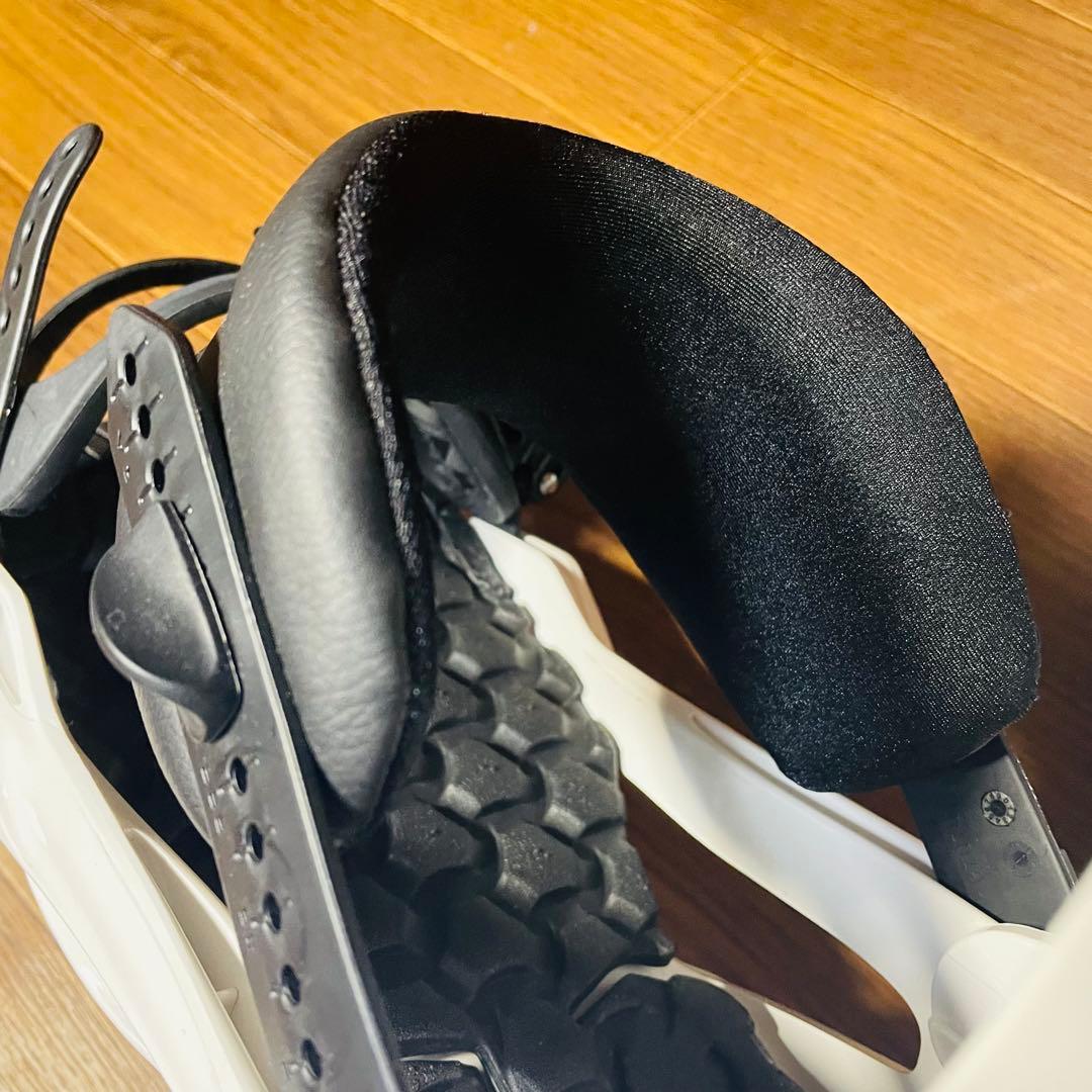 超美品 SALOMON RYTHEM Sサイズ サロモン リズム 白 黒