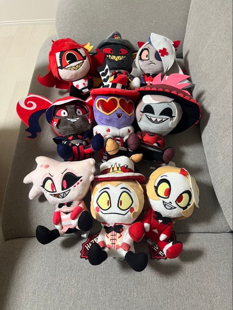 ハズビン・ホテルにようこそ　おすわりぬいぐるみ　9種セット　ラウンドワン限定