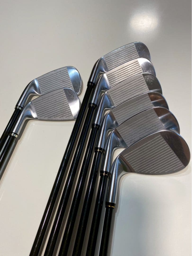 希少 ゼクシオ フォージド アイアン R 8本 ゴルフギャレーヂ組 クラブ調整済