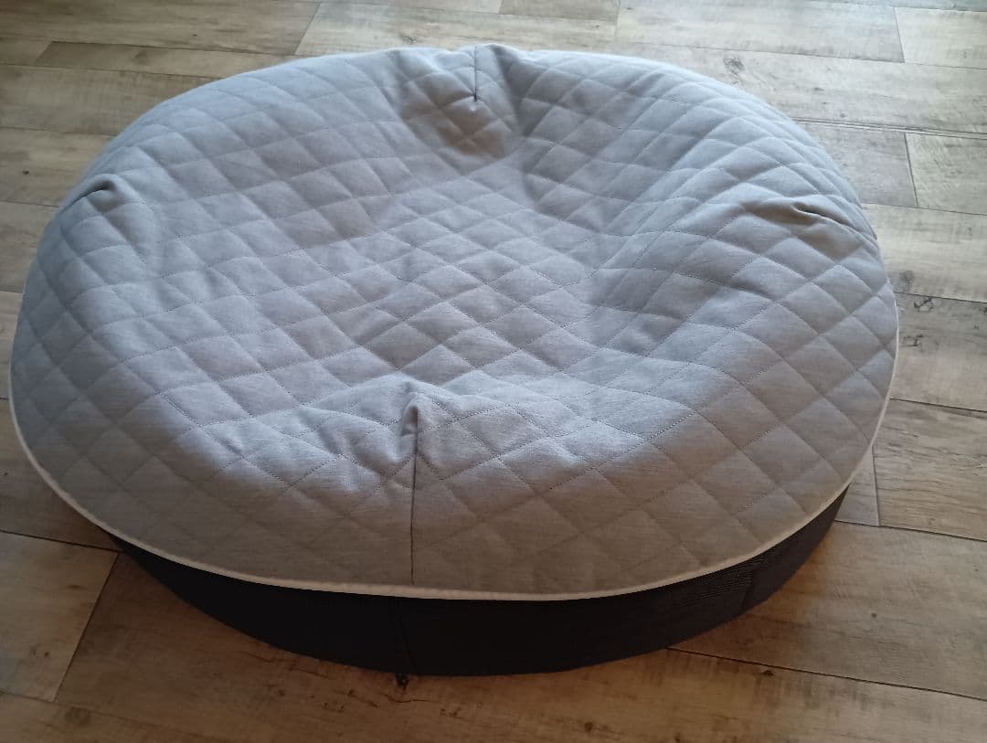 アンビエントラウンジ　M　　高級犬用ベット　冬用カバーもお付け致します