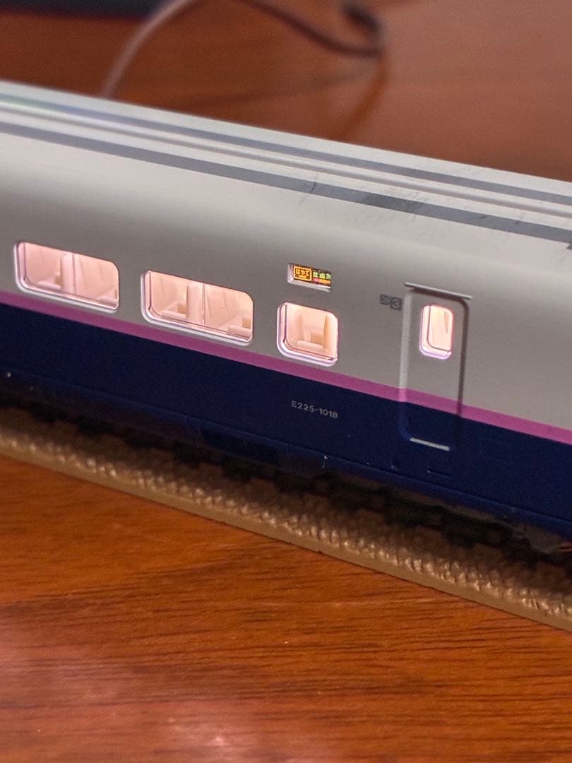 JRE2系東北新幹線10両　kato ライト室内灯点灯動力動作確認済