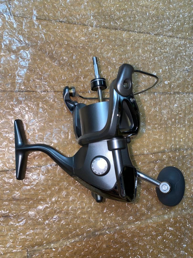 シマノ 02 ツインパワー 8000PG 左巻き