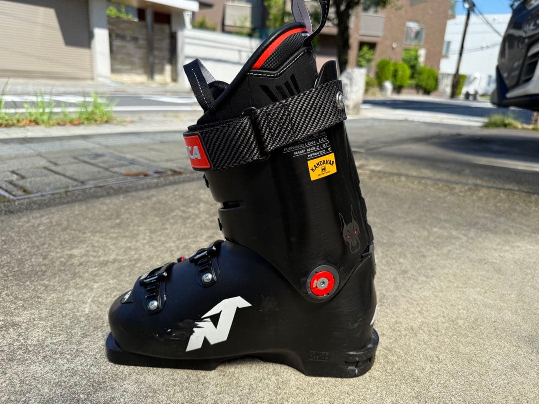 ノルディカ　スキーブーツ　25.5センチ　ドーベルマン GP110