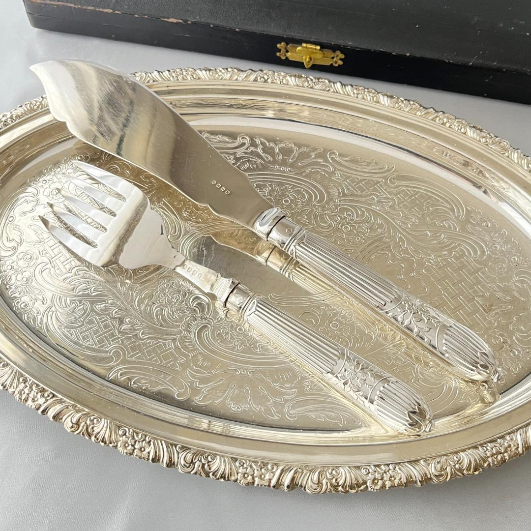 【英国】ビクトリアンのサーバーセット【シルバープレート】