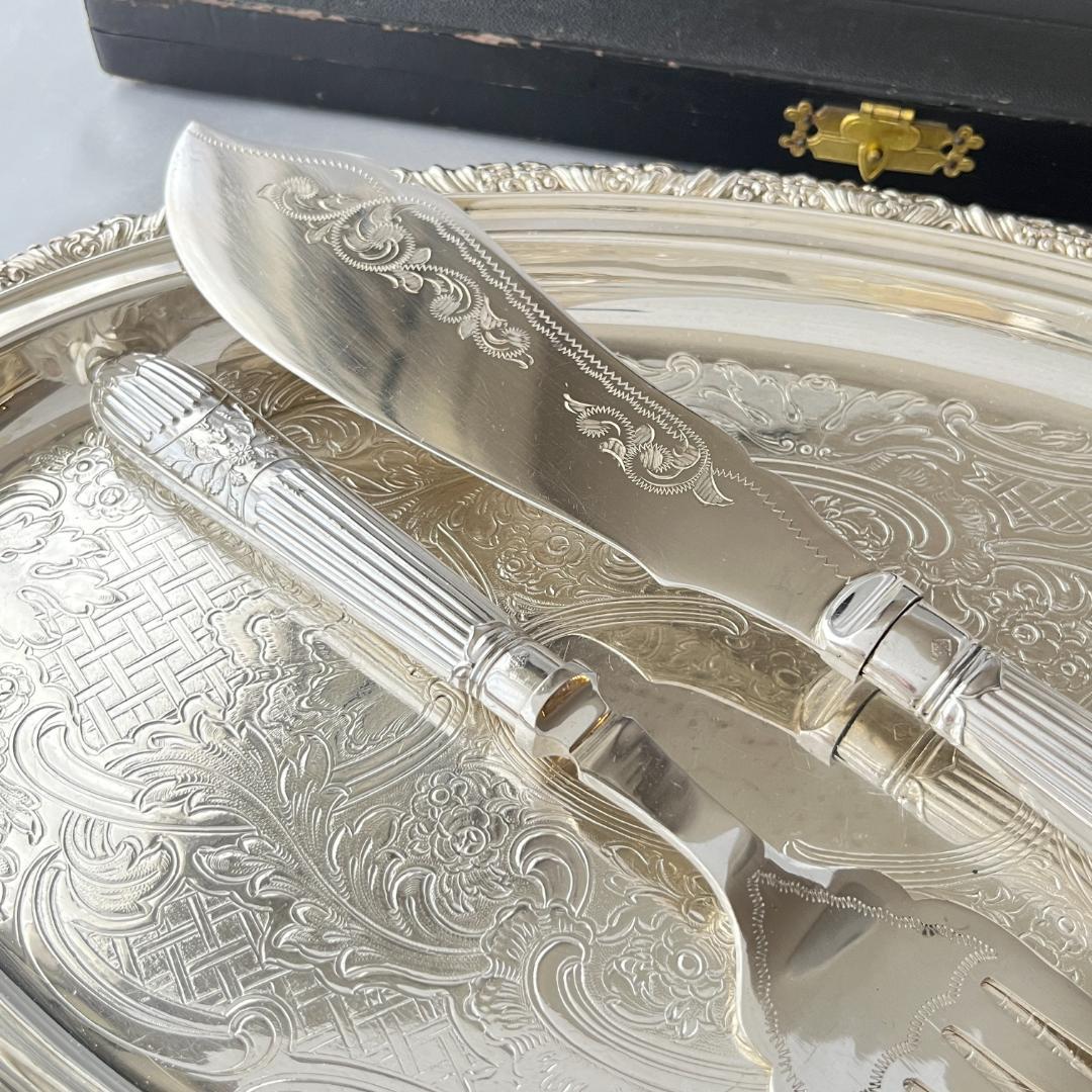 【英国】ビクトリアンのサーバーセット【シルバープレート】