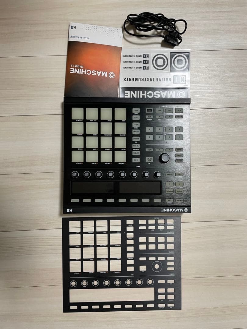NI Maschine MK2_ライセンス可、ID付