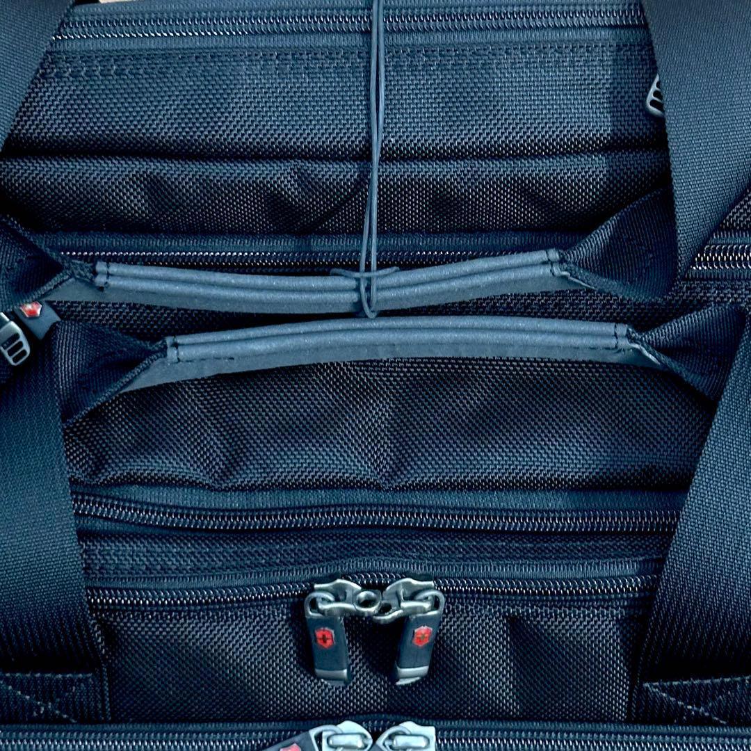 ★スイス軍★ビクトリノックス　ワークストラベラー2.0 軽量キャリーバッグ