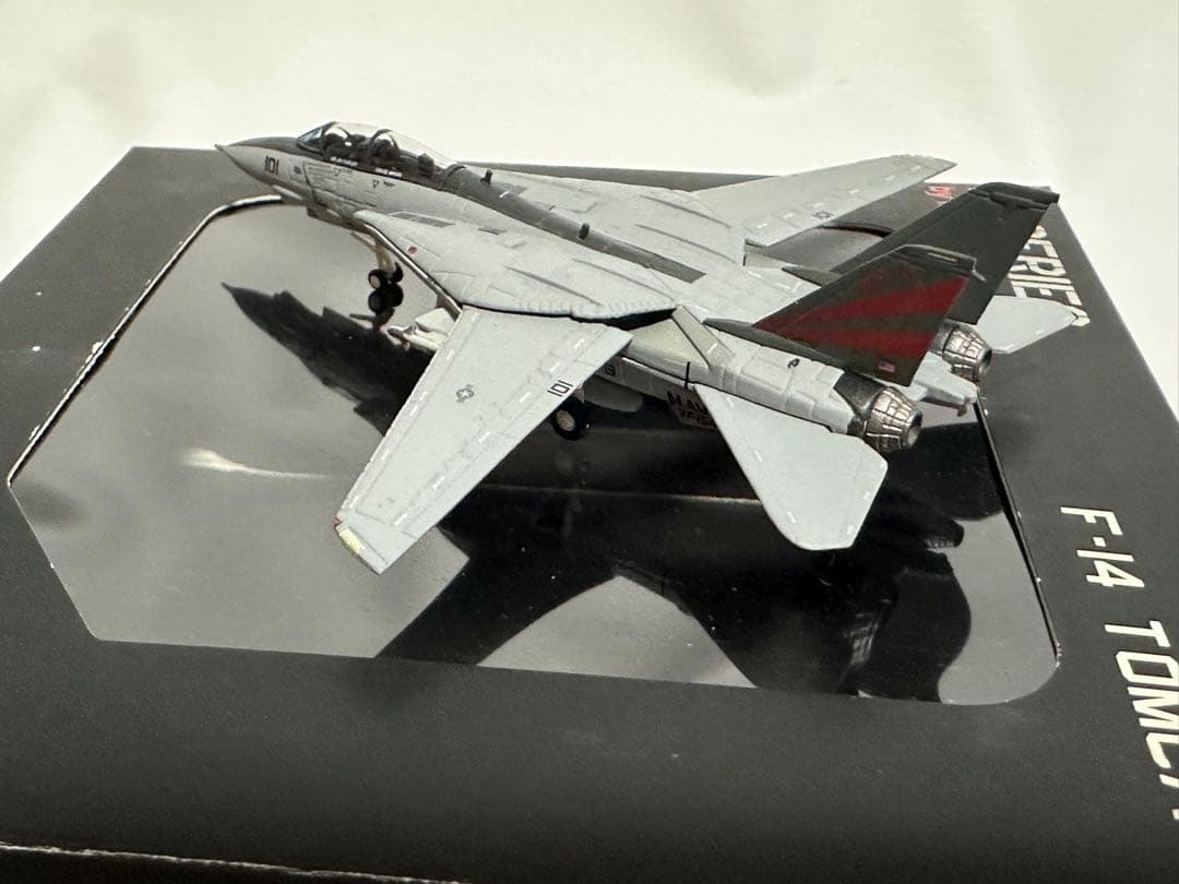 航空機・ヘリコプター hogan M-SERIES 1/200 F-14A VF-154