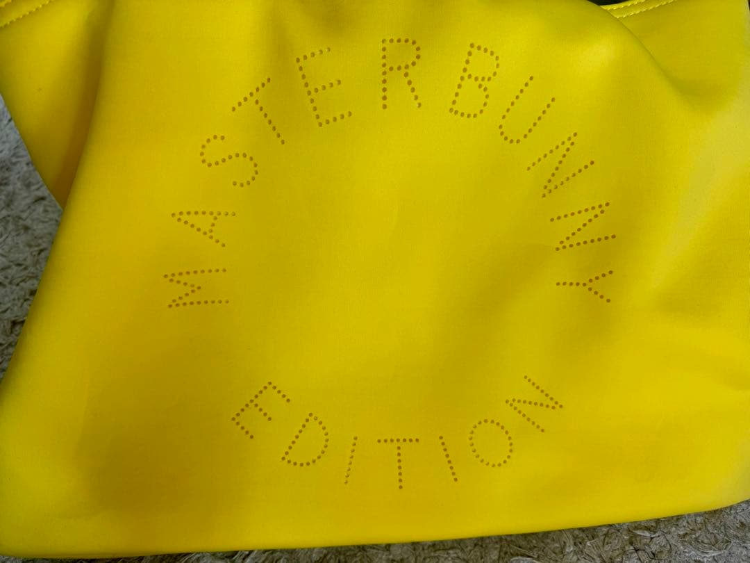 ゆい　MASTER BUNY ラバーキーホルダー付き イエロー