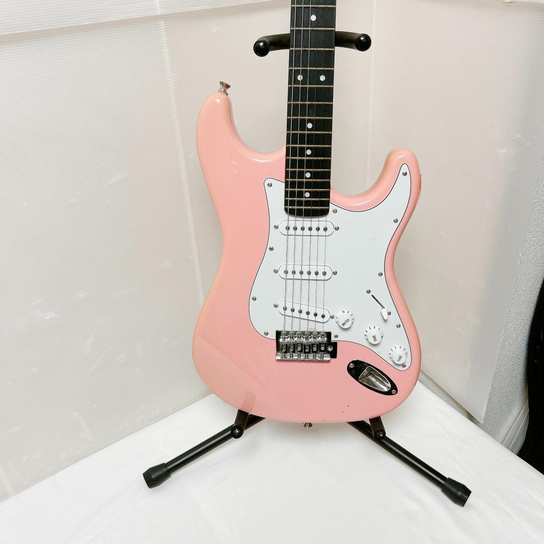 美品 Selder セルダー 初心者向けエレキギター ピンク ストラトキャスター