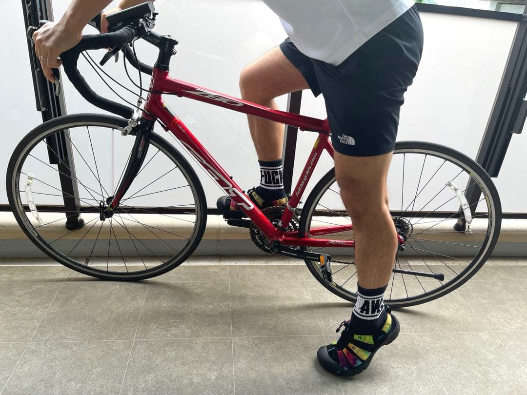 FELT ロードバイク Z80 引渡し限定