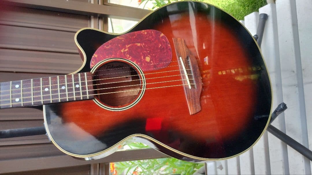 超美品 Takamine 100シリーズ(？)TS 型番不明 PA付きエレアコ