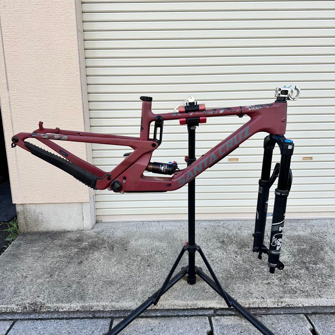 santacruz 5010フレーム、前後サスペンション　sサイズ