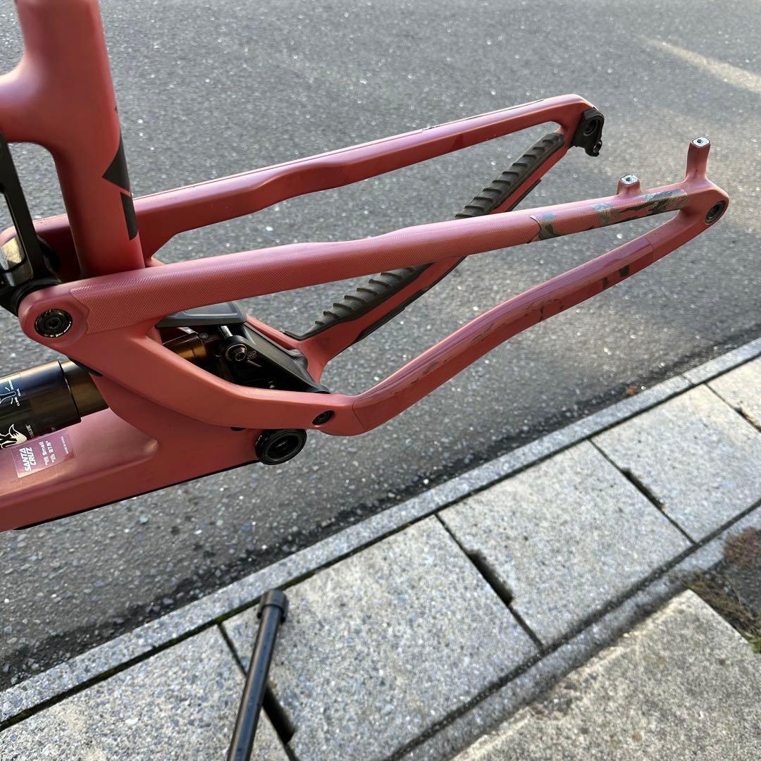 santacruz 5010フレーム、前後サスペンション　sサイズ