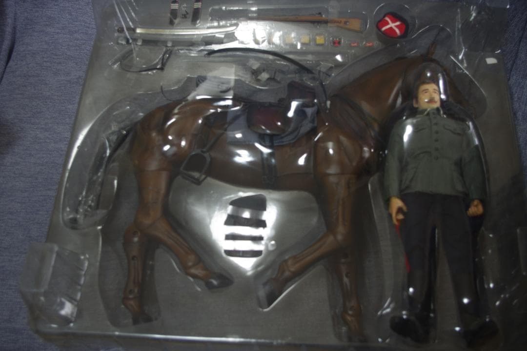 ドラゴン 1/6スケール WW2 コサック騎兵隊下士官タイプ ホットトイズ