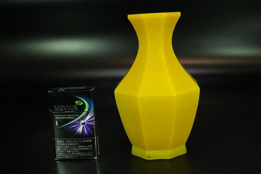 中国美術 乾隆硝子 黄色 八方 瓶 刻 乾隆年製 茶道具伝来(K-A211)