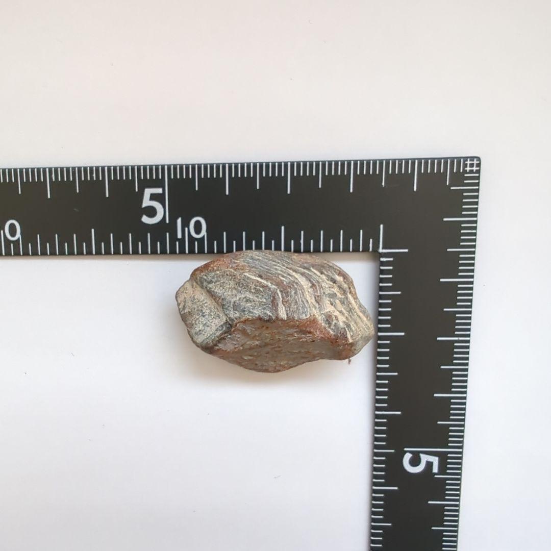 ユークセン石／ブラジル産/22g/ホルミシス効果／ラジウム鉱石