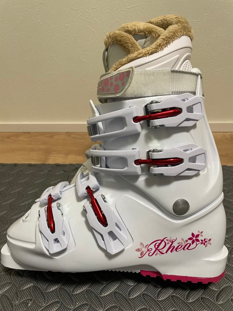 美品スキーブーツ　レディース用