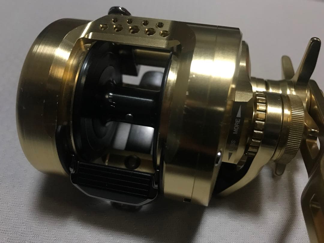 22 オシアコンクエスト 300HG （SHIMANO）