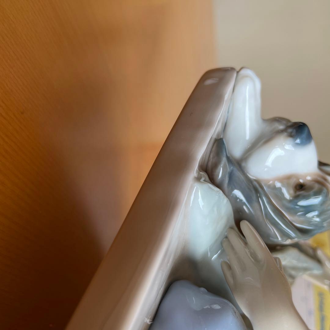 極美品　LLADRO リヤドロ　座っている少女子犬付き　　キズなし破損なし