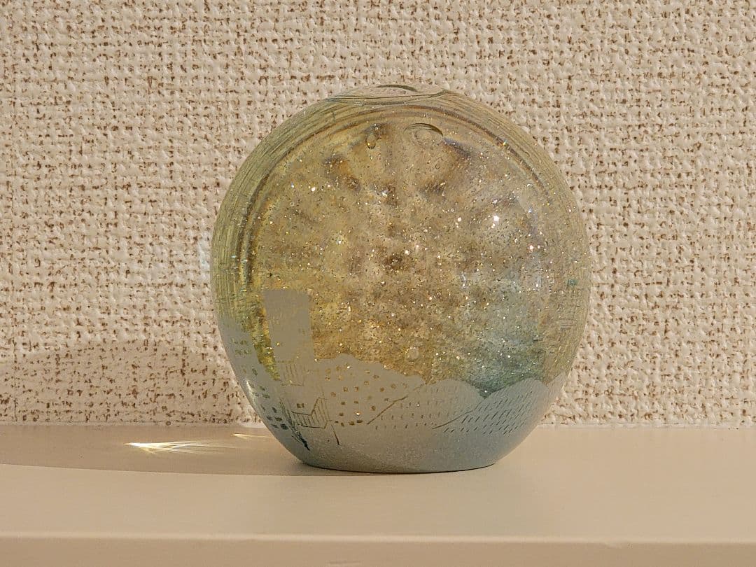 金津沙矢香さん　スノードーム