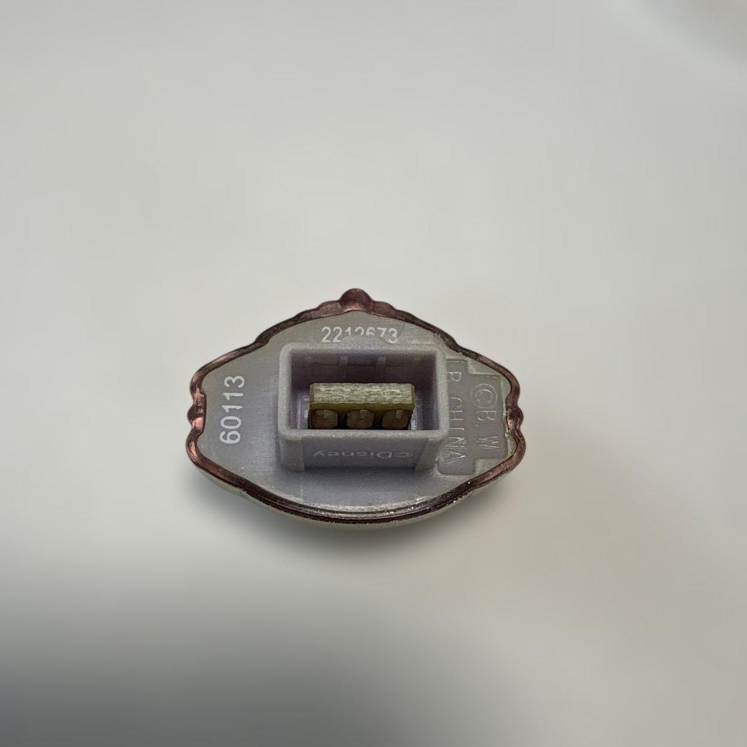 たまデコピアス　Disney たまごっち