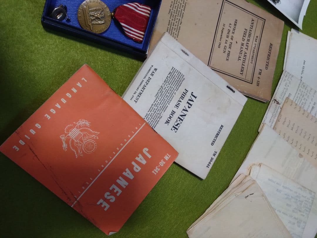 大戦時　アメリカ軍認識票　実物ドックタグ　砲兵？　太平洋戦争　軍隊物　写真　兵士