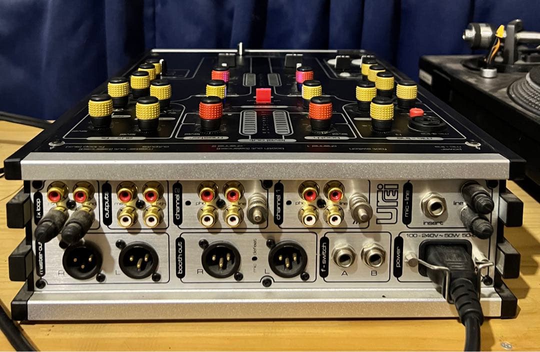 Urei 1601S ミキサー