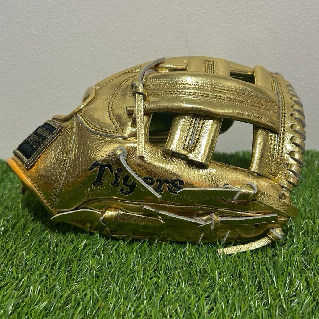 【⭐︎新年SALE⭐︎】2003年　阪神タイガース　優勝記念　ゴールデングラブ