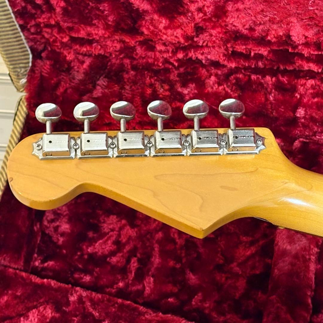 Edwards E-SE-98R/LT ストラトキャスタータイプ