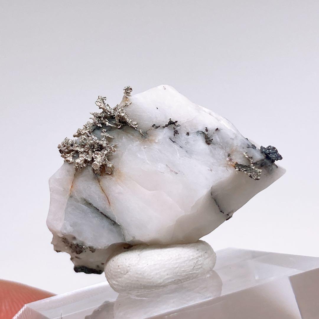 H*o様 自然銀　シルバー　原石　鉱物標本　300