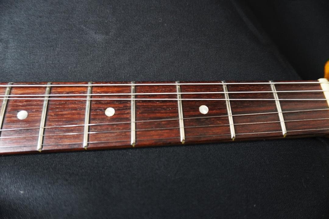 KID'S GUITAR レニークラヴィッツ モデル 「KID'S LK-V」