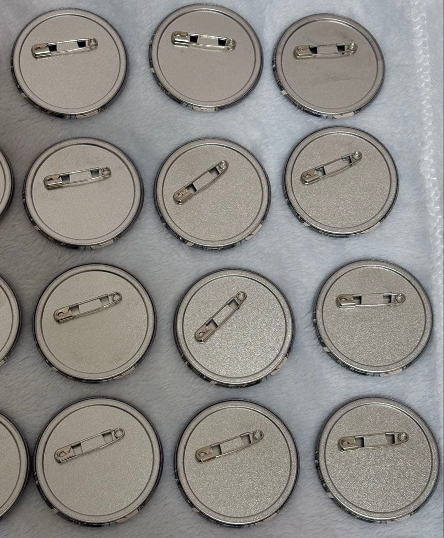 ブルーロック 凪誠士郎 仮面舞踏会 缶バッジ 70点 ノーブル1点