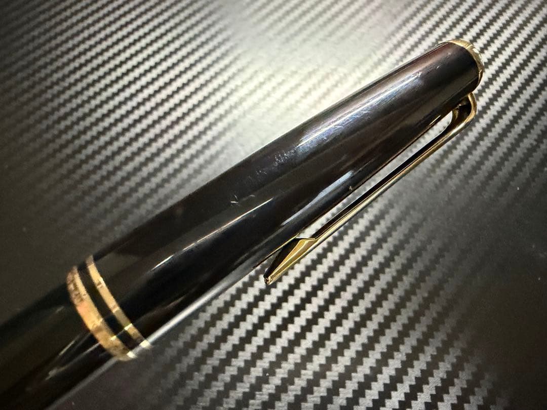 極美品 モンブラン クラシック ブラック EF 極細字 万年筆