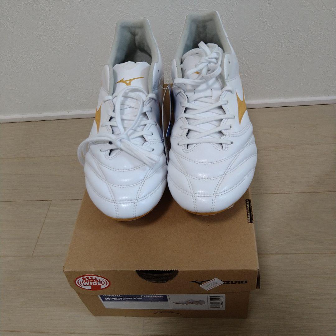 ミズノ モナルシーダネオⅡ SW 26.5センチ　幅広　ホワイト✕ゴールド