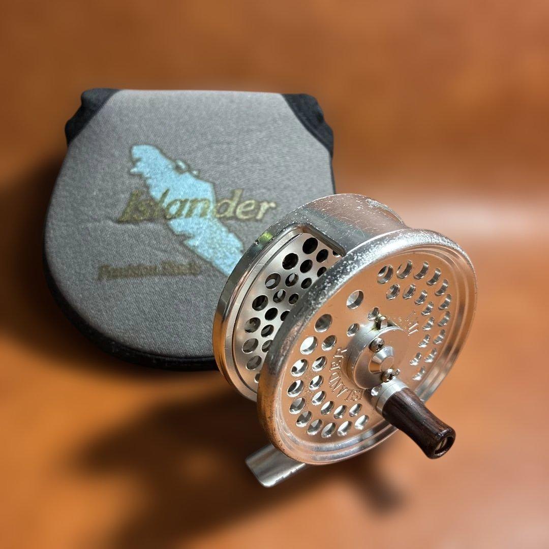 アイランダー　IR1 フライリール　カナダ製　小型