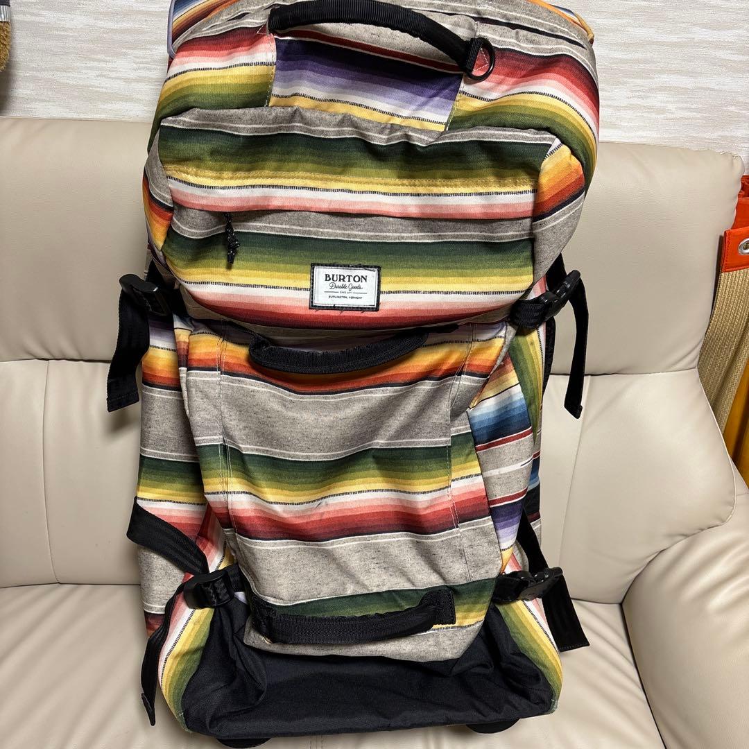 BURTON バートン　ストライプ柄 キャリー付きバックパック 内容量120㍑
