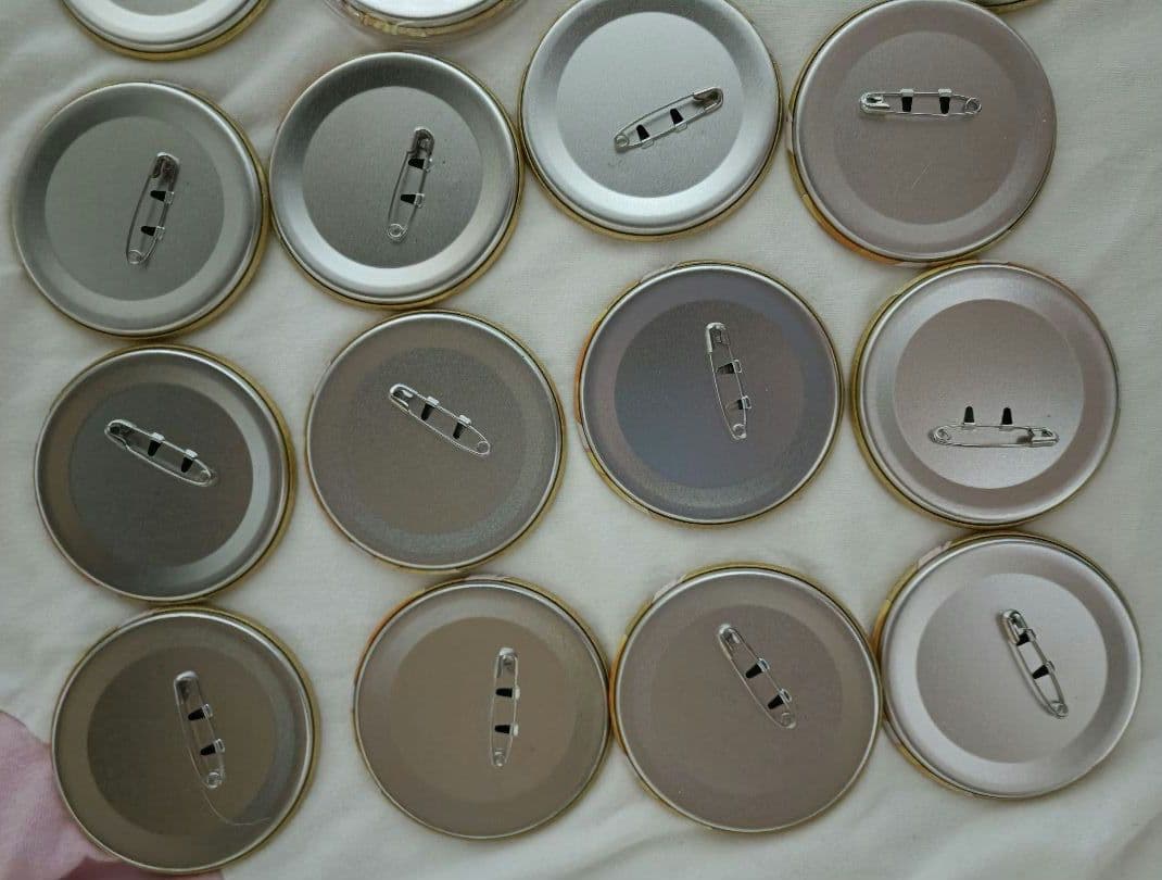 すとぷり　るぅと　Big缶バッチ　2022　summer