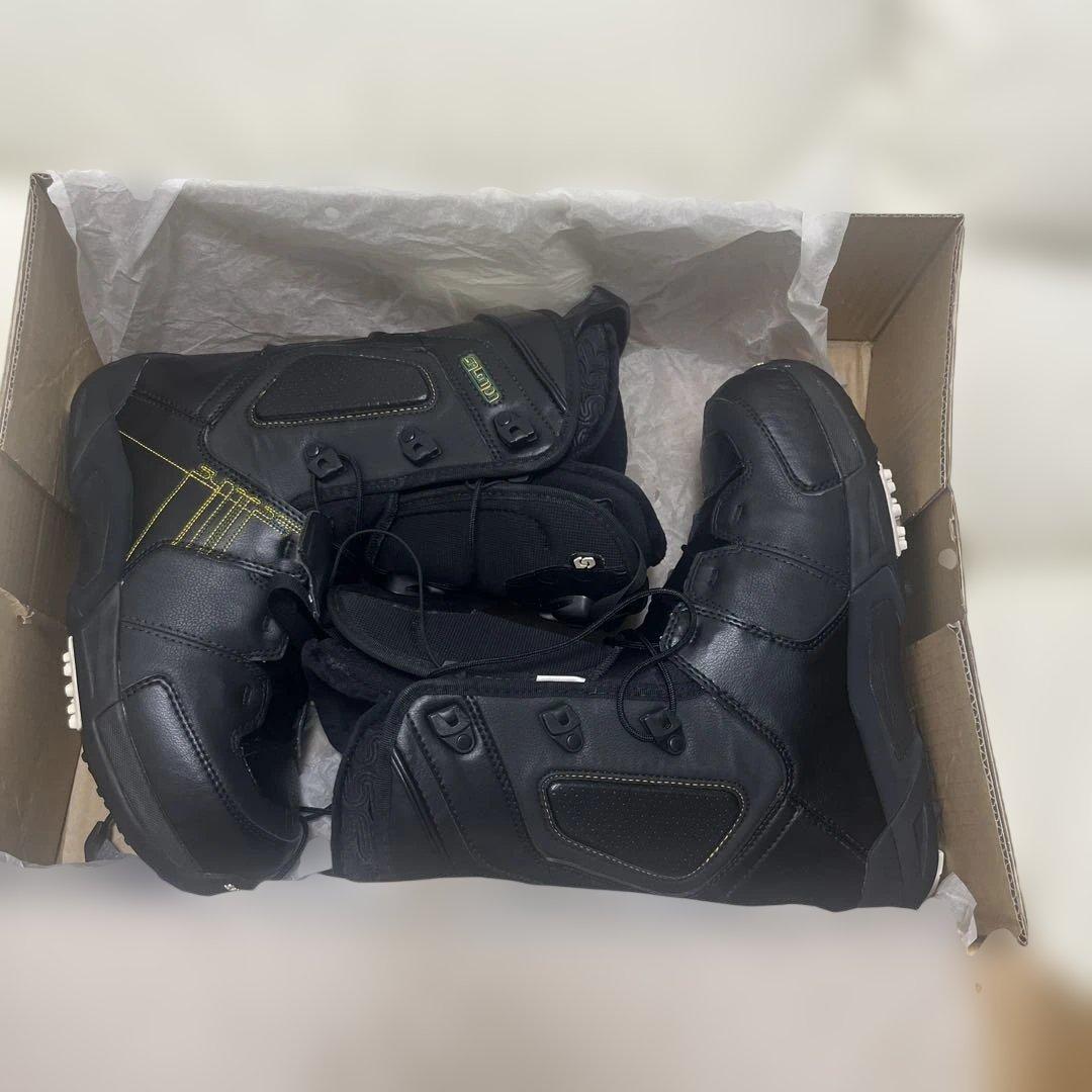 サロモン スノーボードブーツ 黒