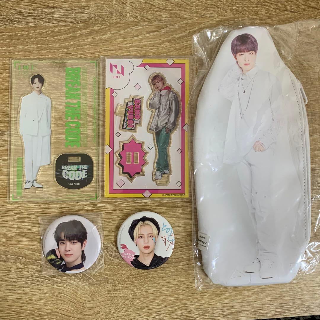 INI 佐野雄大 40点セット（アクスタ、トレカ、生写真）