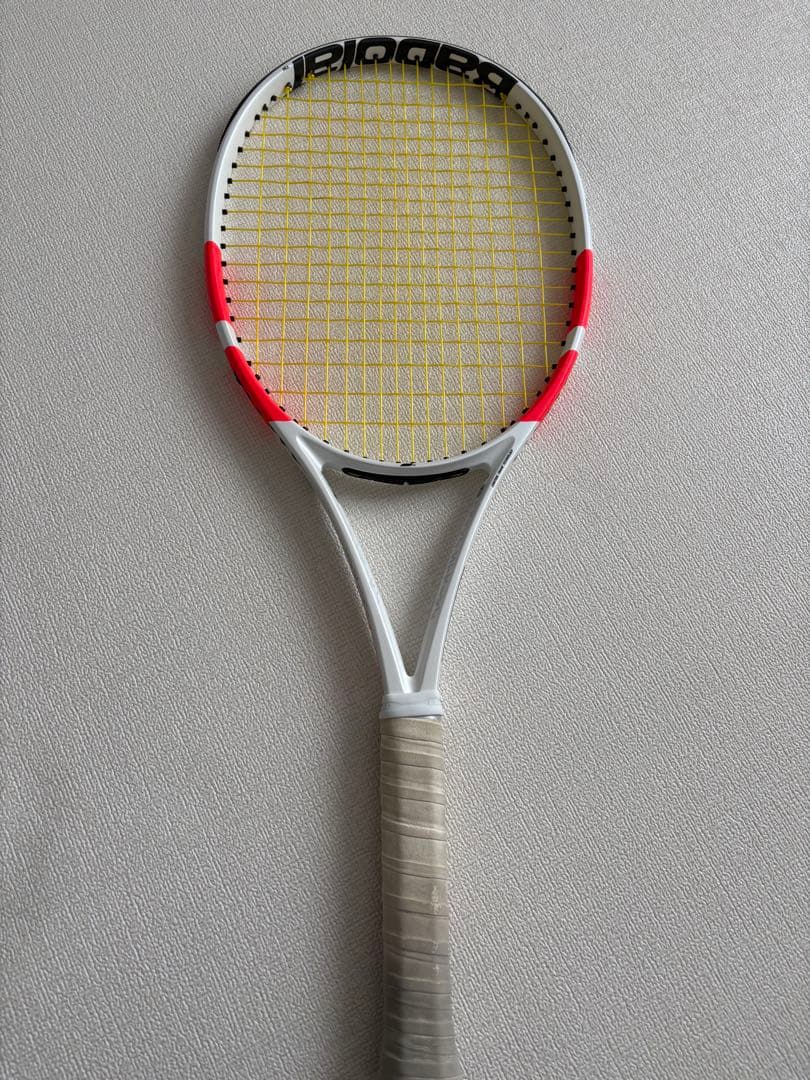 Babolat ピュアストライク100 300g G2