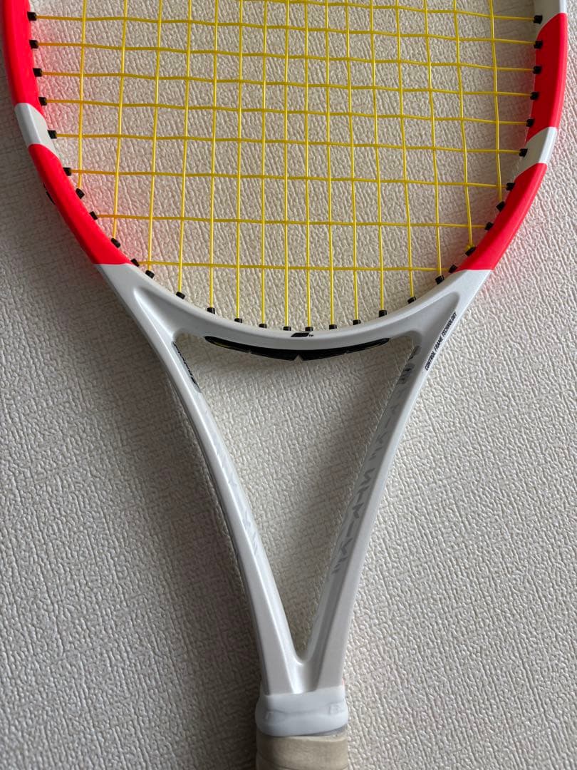 Babolat ピュアストライク100 300g G2